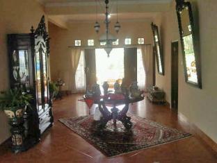 Villa Riri By The London Living Depok Eksteriør bilde